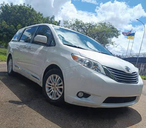 TOYOTA SIENNA 3.5 V6 24V GASOLINA LIMITED 4P AUTOMÁTICO